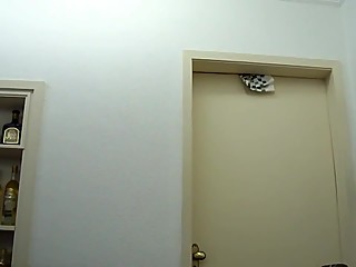 Honney Goes to the Doctor