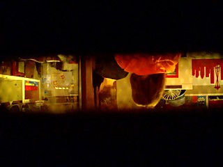 nette Nachbarn 3, sweet Lesp durchs Fenster