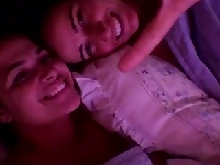 Novinhas Teens Lesbicas se pegando