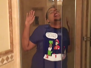 Zoie Burgher Full Nude Lesbian Bathtub w CelestiaVega